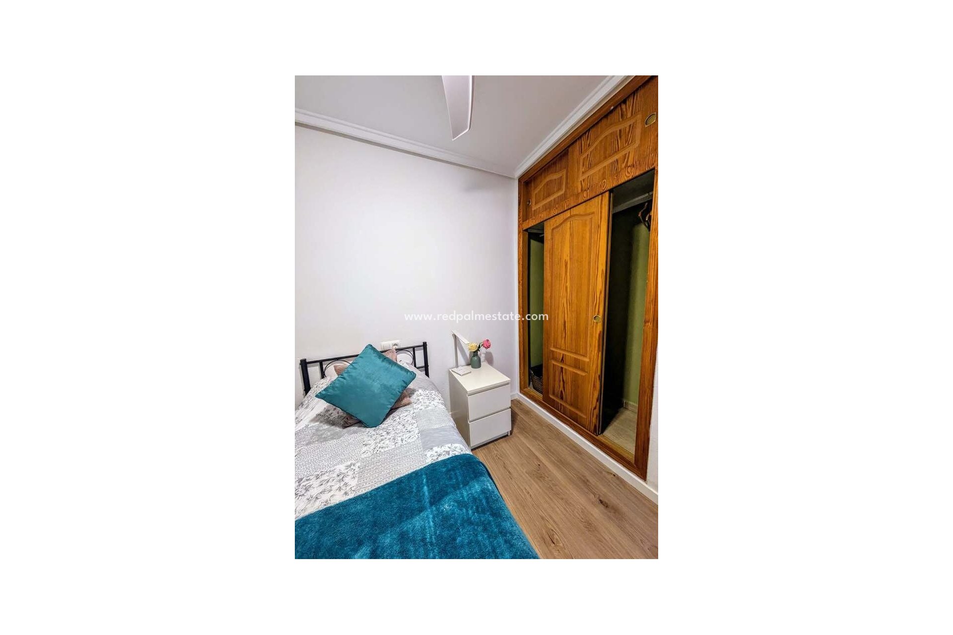 Reventa - Casa Adosada -
Camposol Golf - Camposol