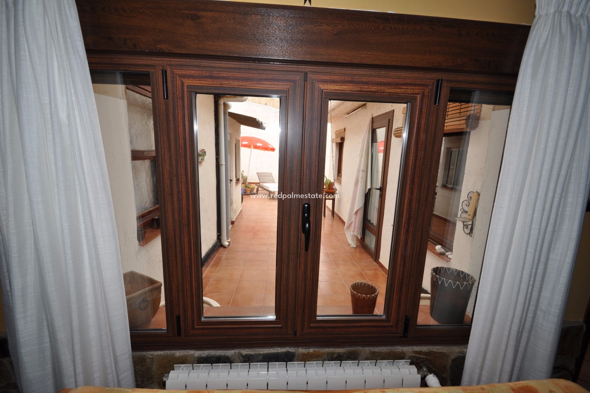 Reventa - Casa Adosada -
Chinorlet - Inland