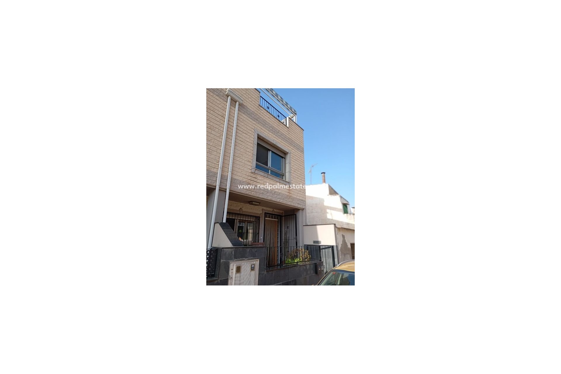 Reventa - Casa Adosada -
Daya Vieja - Costa Blanca