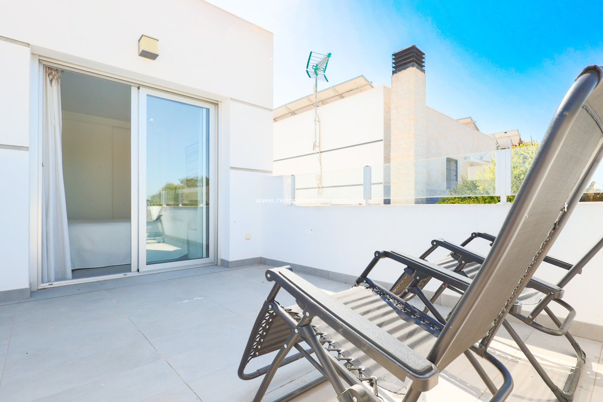 Reventa - Casa Adosada -
Dolores - Costa Blanca