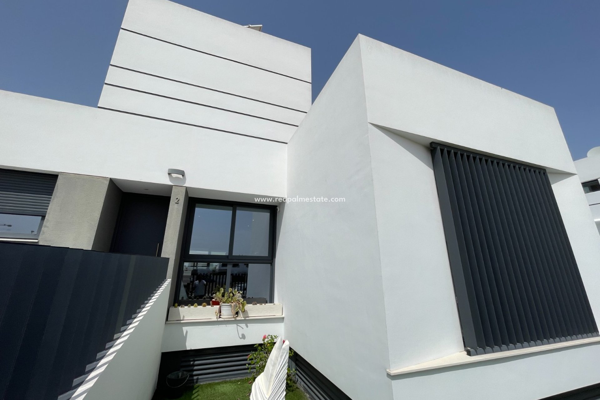 Reventa - Casa Adosada -
Dolores - Costa Blanca