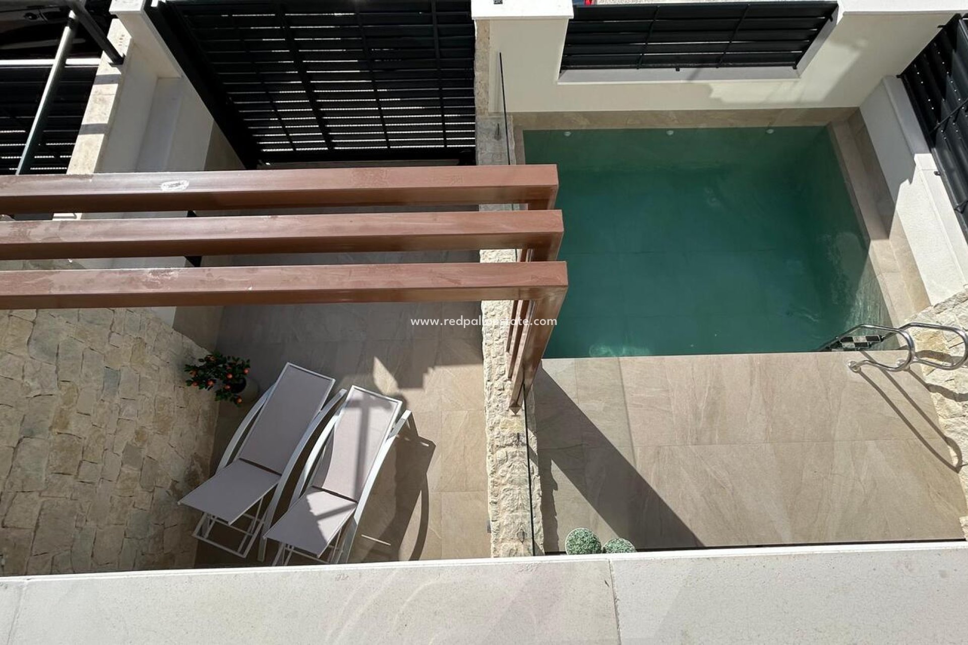 Reventa - Casa Adosada -
Dolores - Costa Blanca