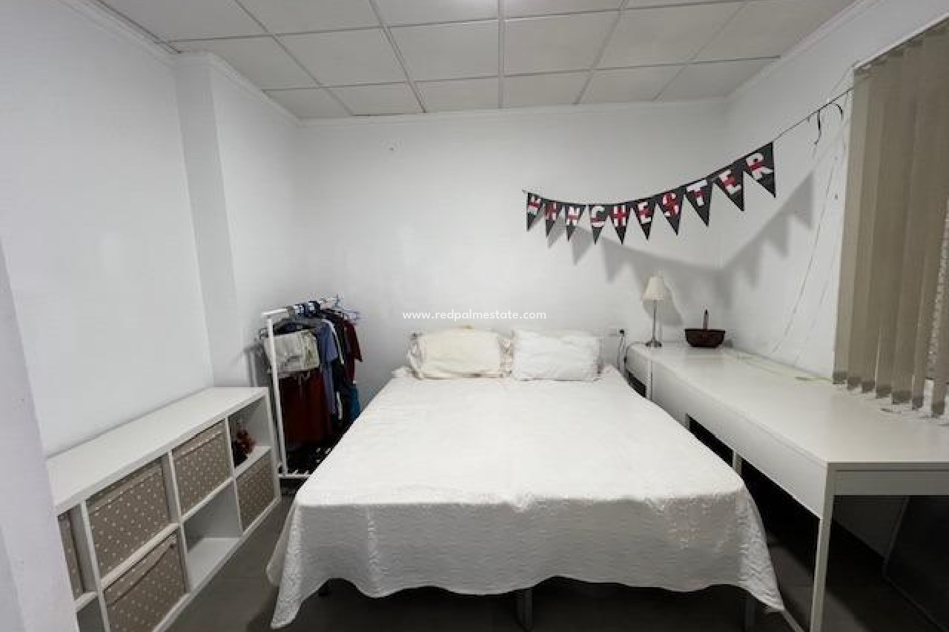 Reventa - Casa Adosada -
Dolores