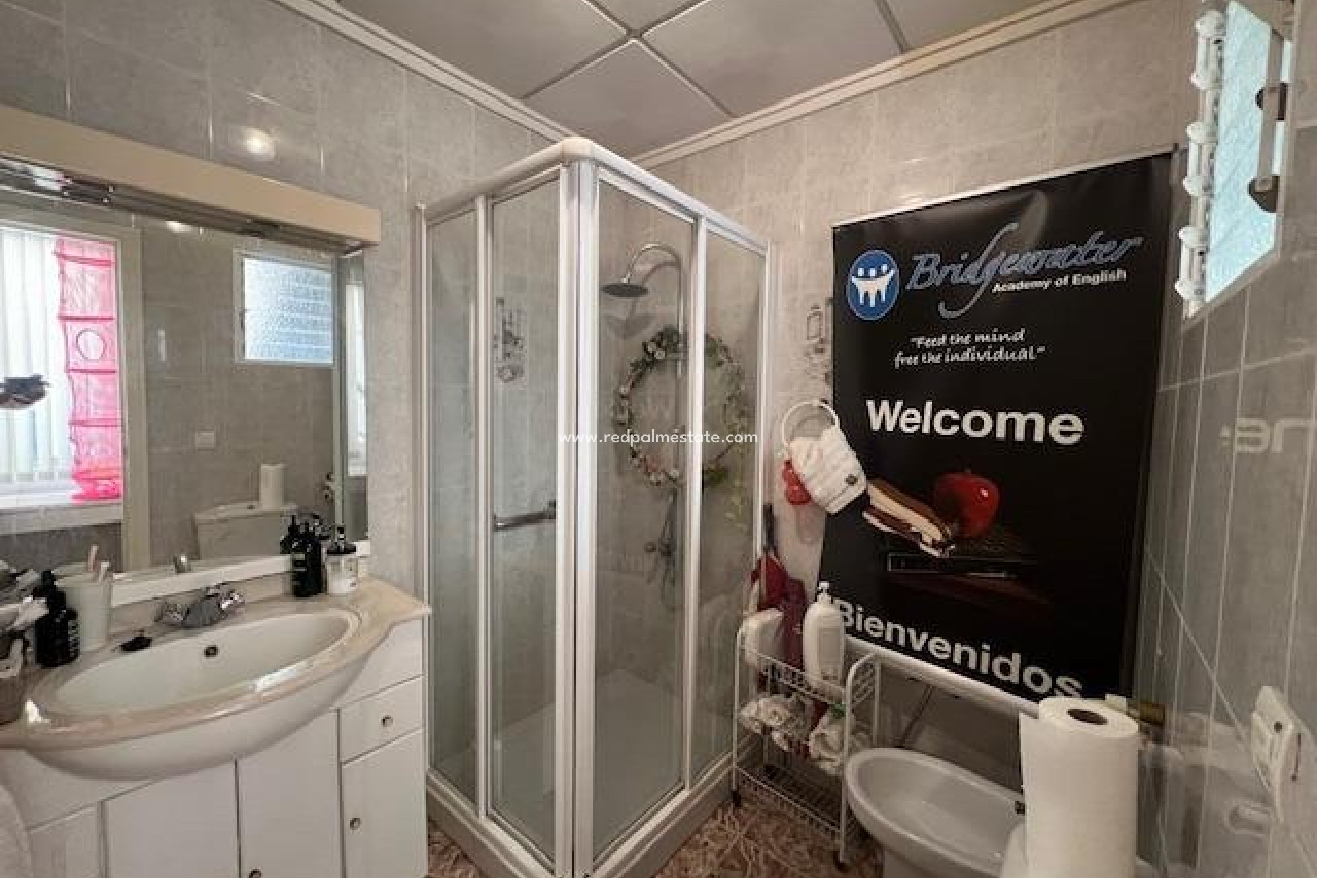 Reventa - Casa Adosada -
Dolores