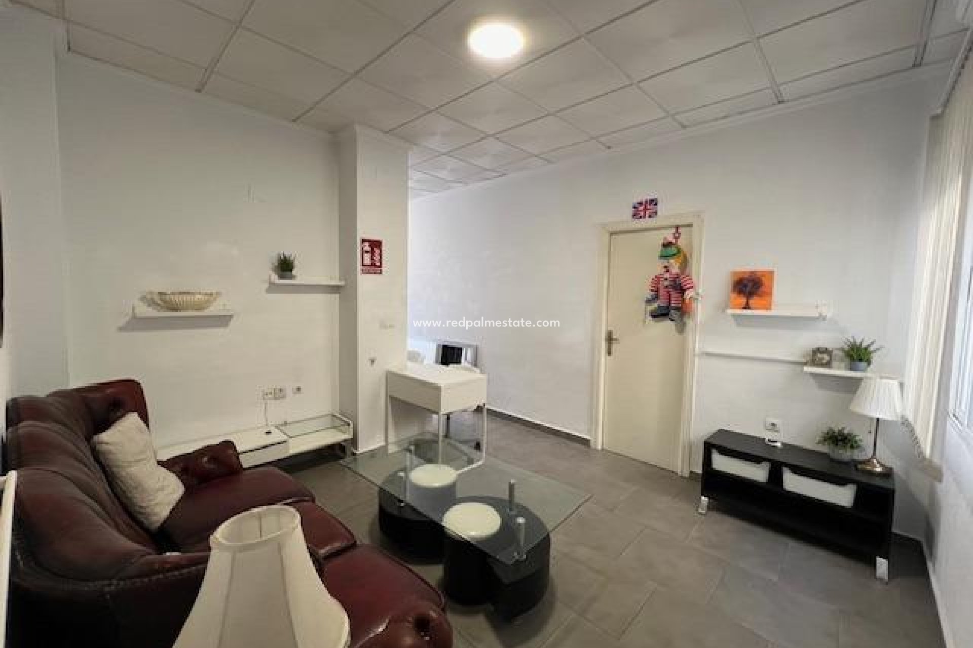 Reventa - Casa Adosada -
Dolores