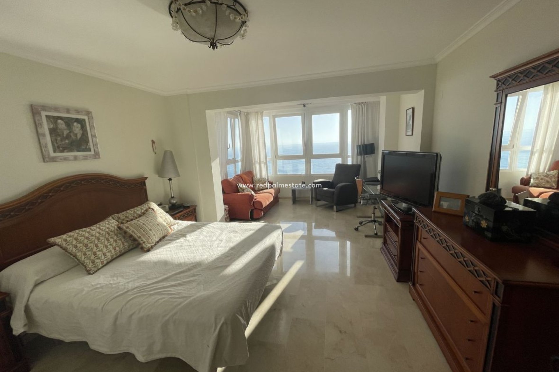 Reventa - Casa Adosada -
El Campello - Costa Blanca