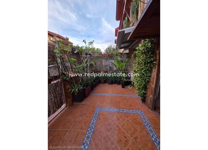 Reventa - Casa Adosada -
El Palmar - Zona Centro