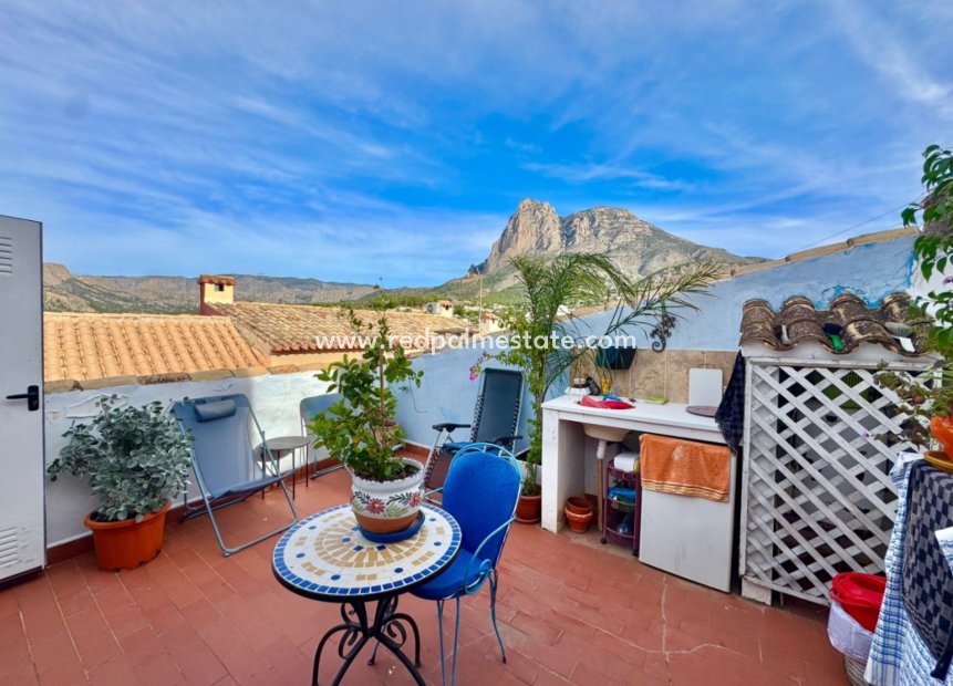 Reventa - Casa Adosada -
Finestrat