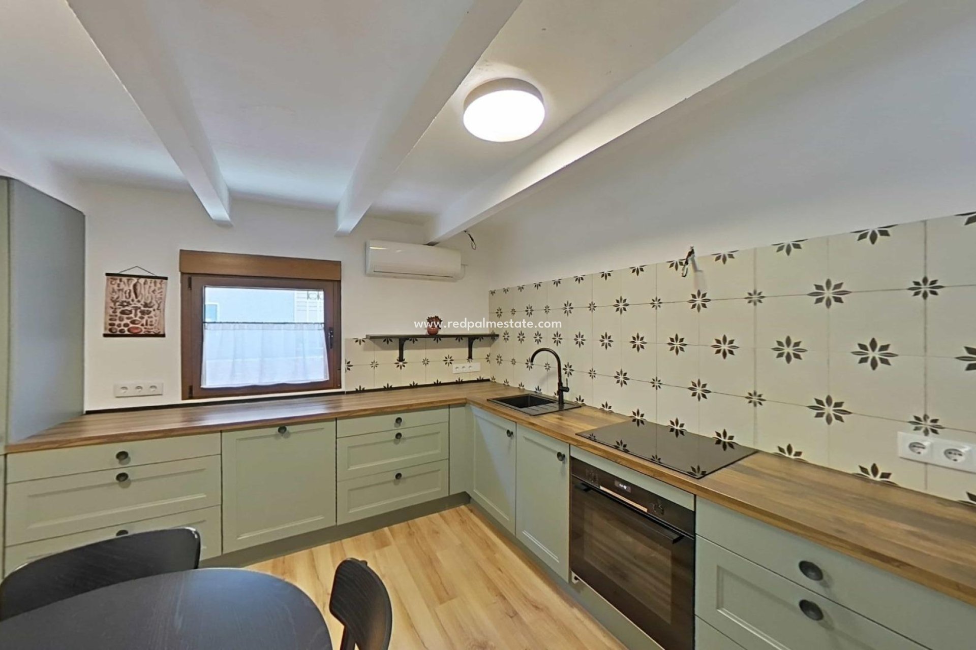 Reventa - Casa Adosada -
Formentera del Segura - Centro