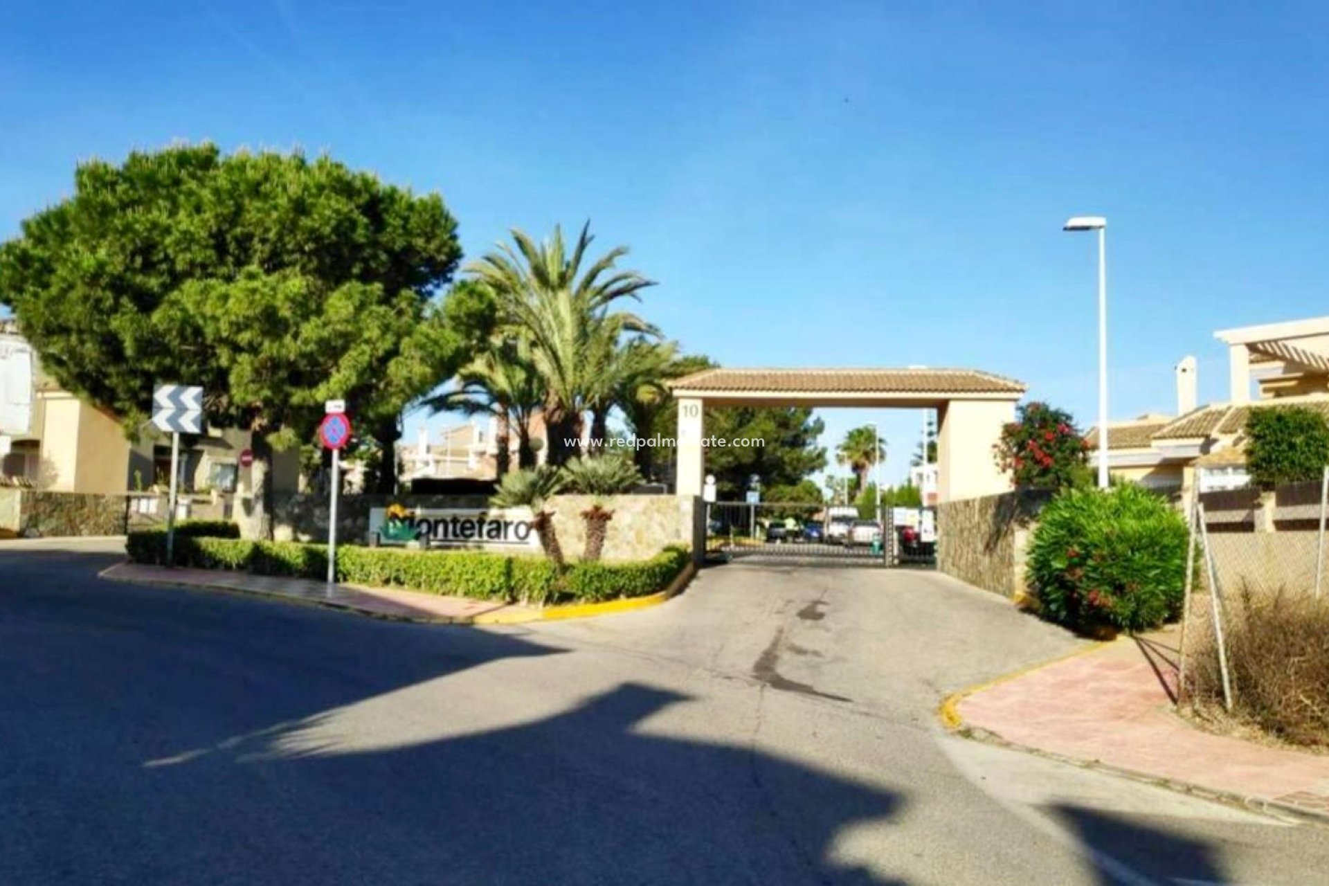 Reventa - Casa Adosada -
Gran Alacant - Monte Faro-altomar