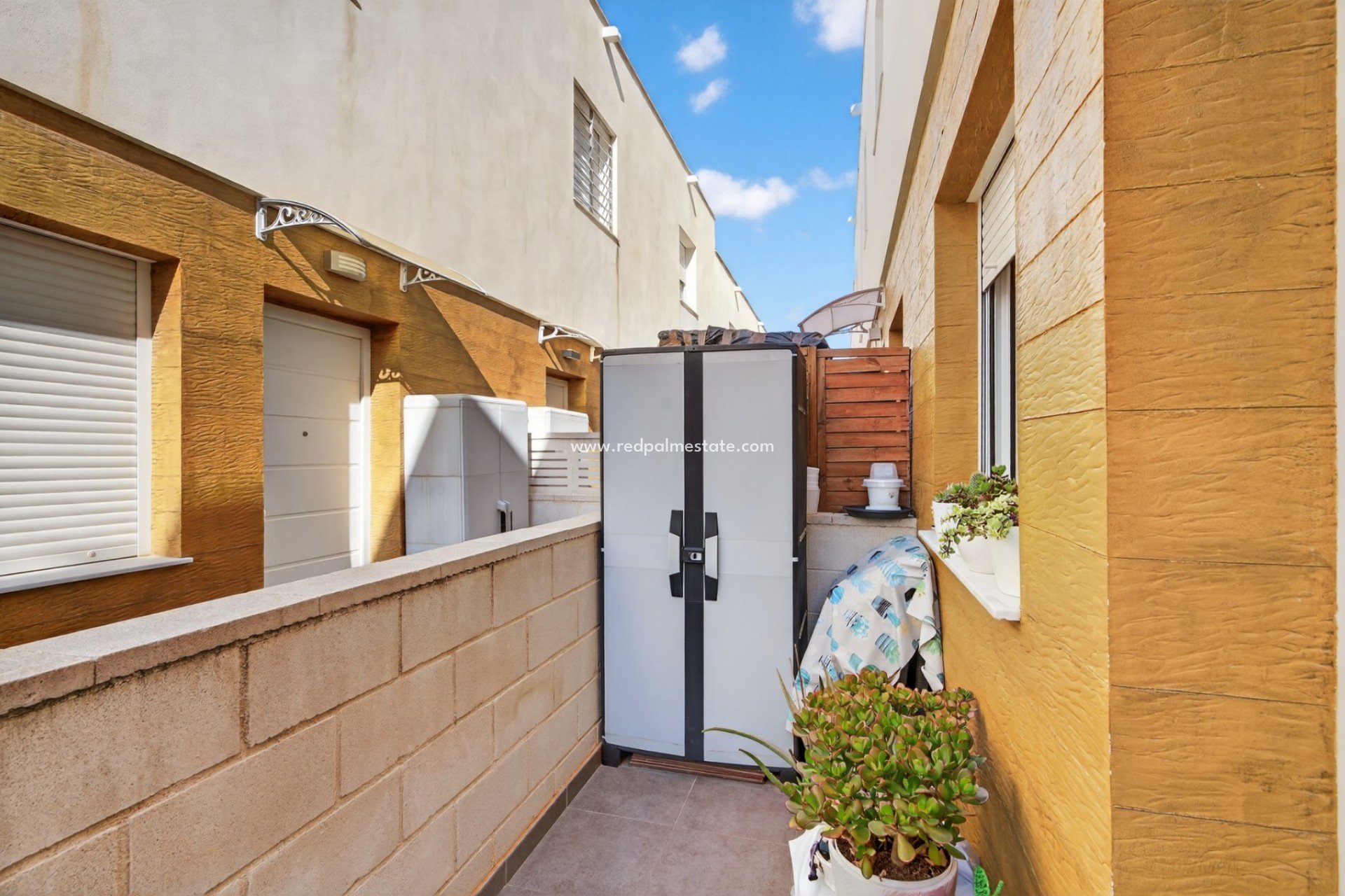 Reventa - Casa Adosada -
Gran Alacant - Monte Y Mar