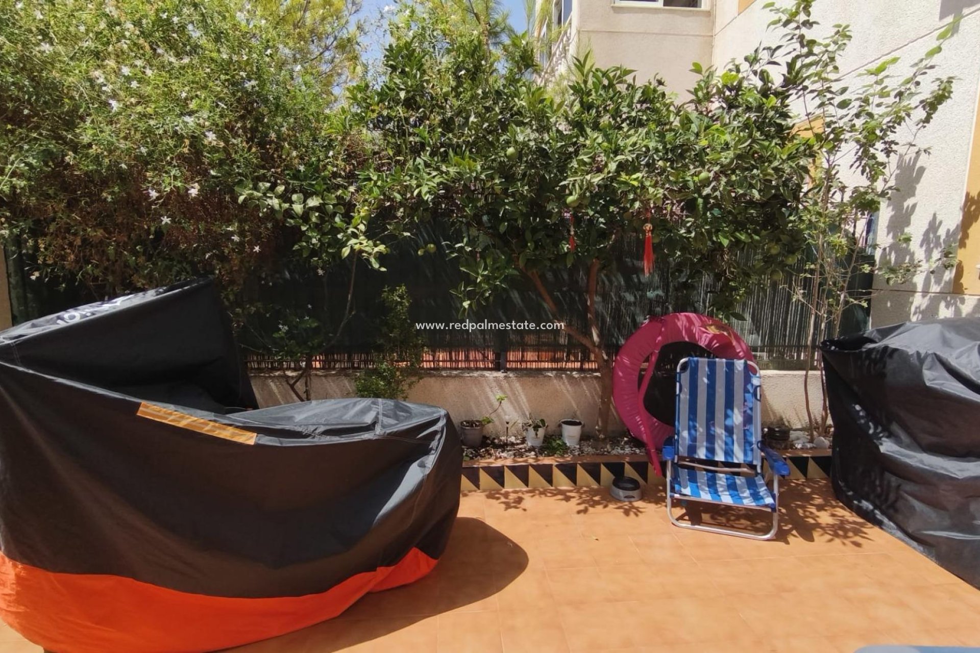 Reventa - Casa Adosada -
Guardamar del Segura - El Edén - Los Estaños