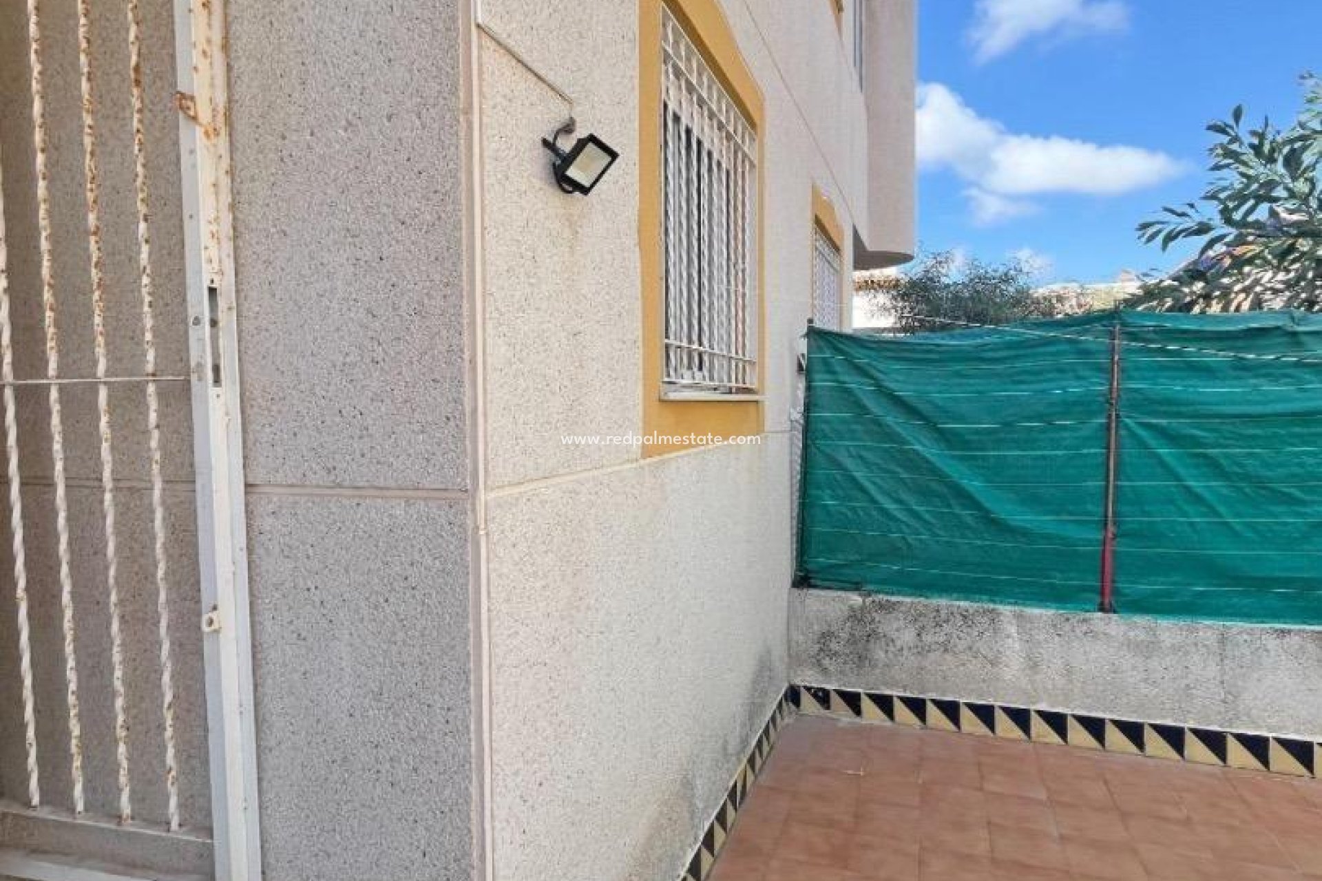 Reventa - Casa Adosada -
Guardamar del Segura - El Edén - Los Estaños