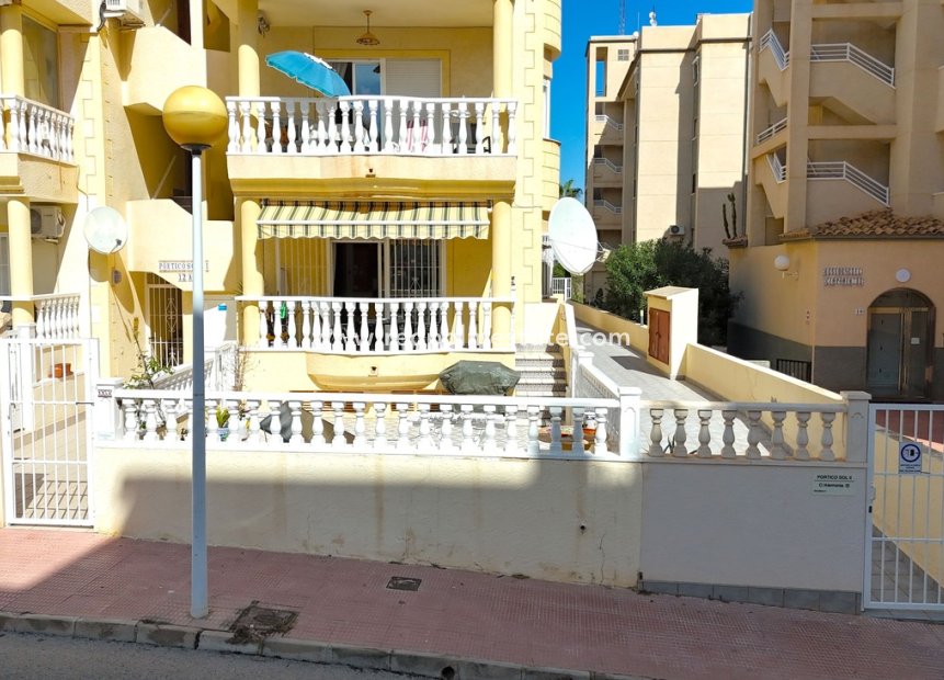 Reventa - Casa Adosada -
Guardamar del Segura - Guardamar