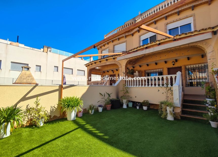 Reventa - Casa Adosada -
Guardamar del Segura - Guardamar