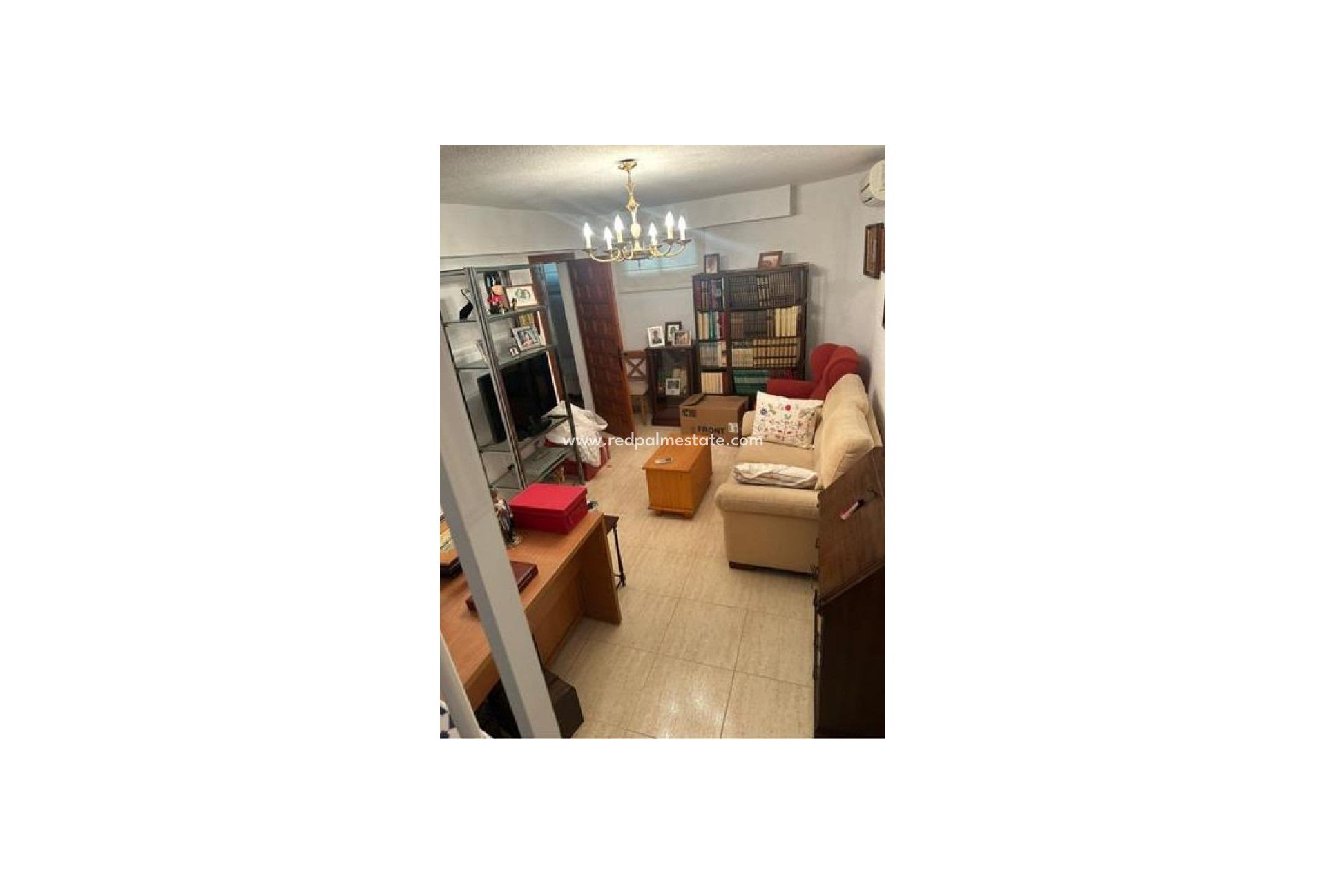 Reventa - Casa Adosada -
Guardamar del Segura - Zona Pueblo