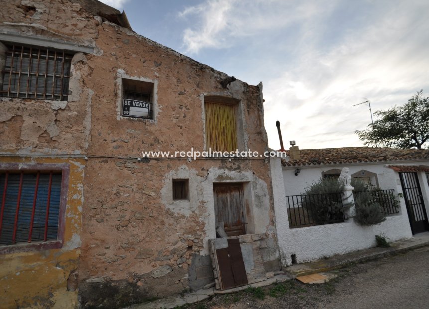 Reventa - Casa Adosada -
Hondón de las Nieves - Inland