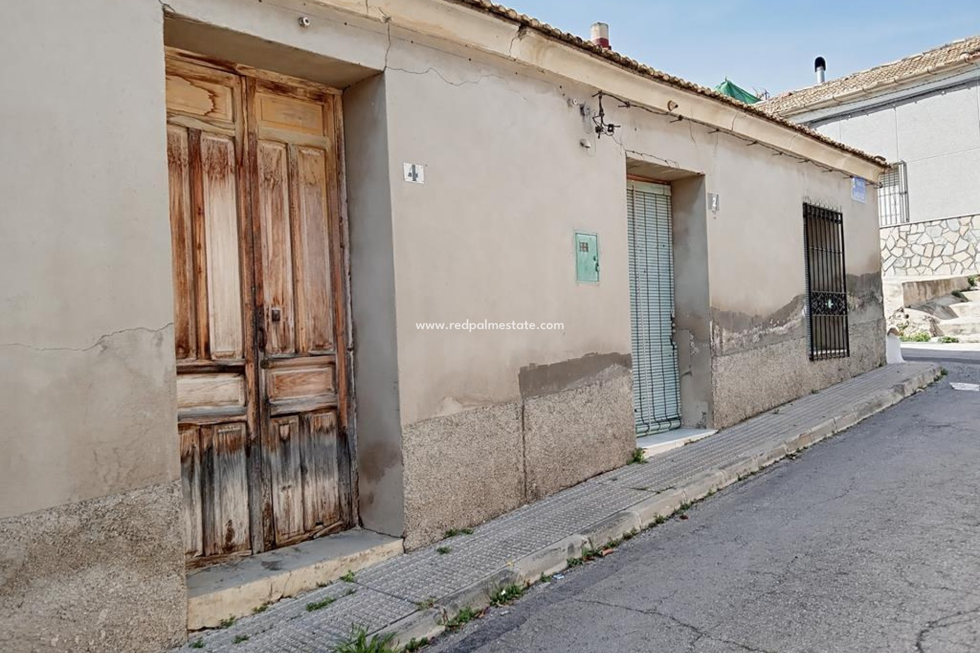Reventa - Casa Adosada -
Hurchillo - PUEBLO CENTRO