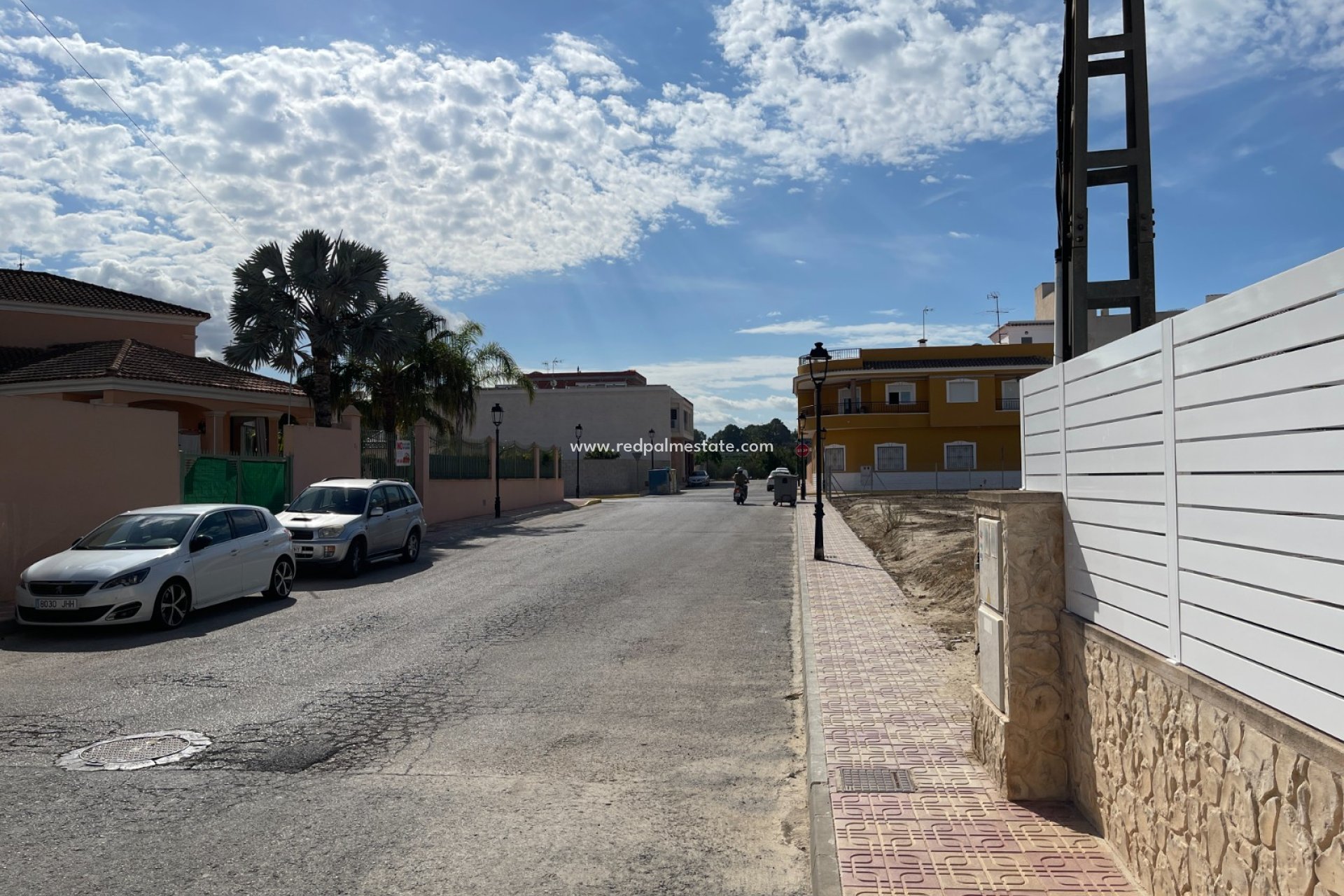 Reventa - Casa Adosada -
Jacarilla - Inland