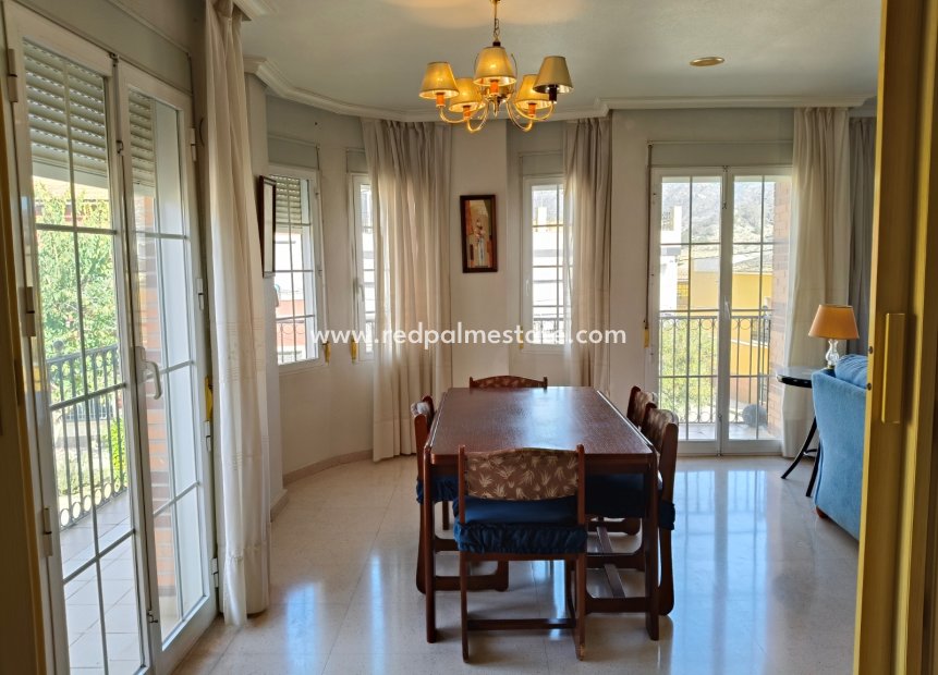 Reventa - Casa Adosada -
La Romana - Inland