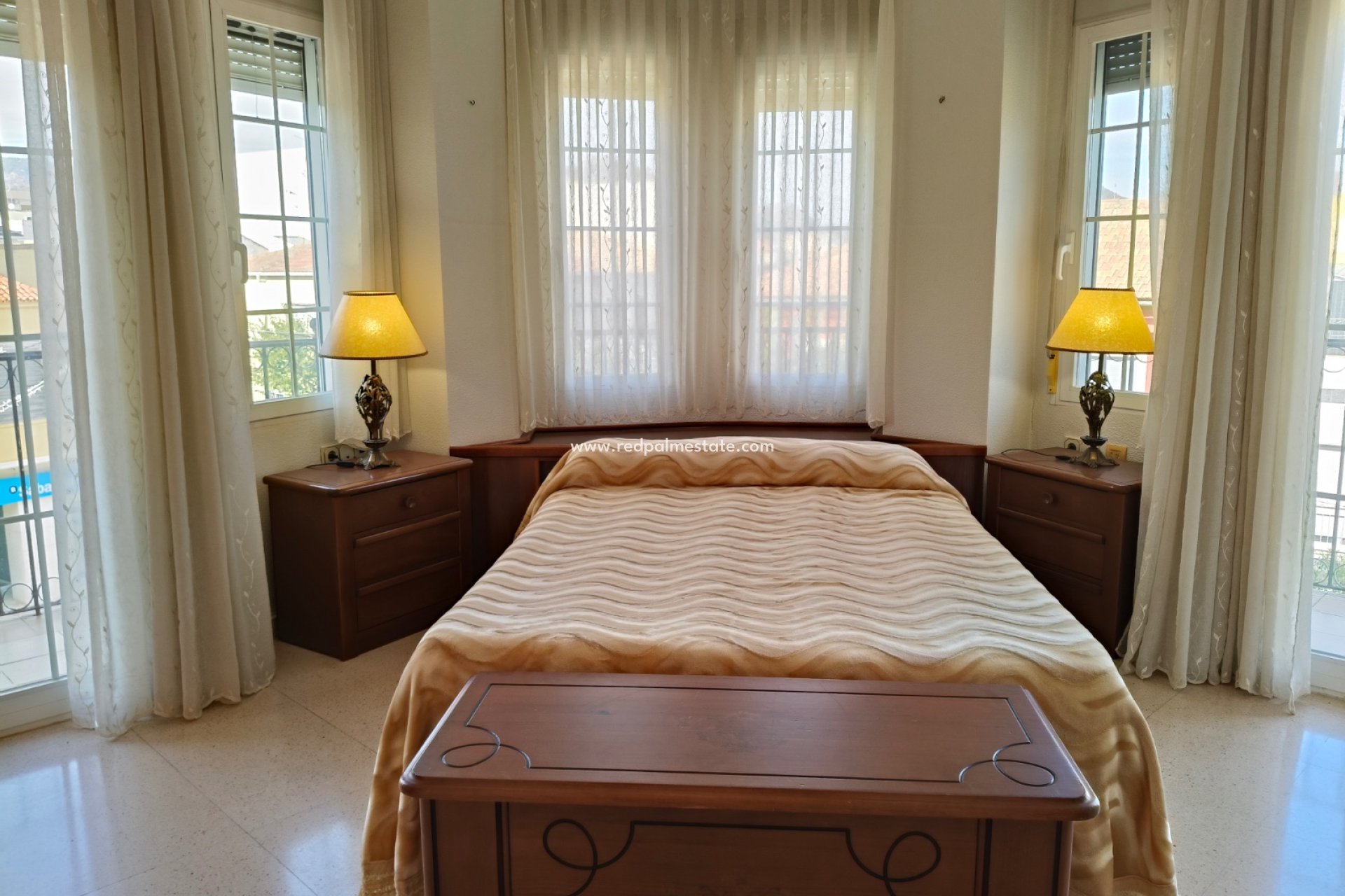 Reventa - Casa Adosada -
La Romana - Inland