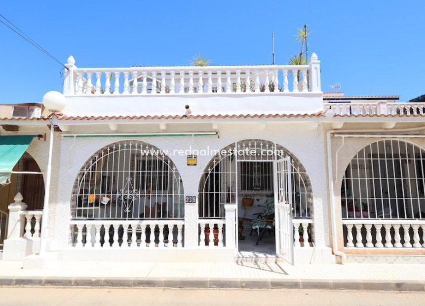 Reventa - Casa adosada -
Los Alcazares - Oasis