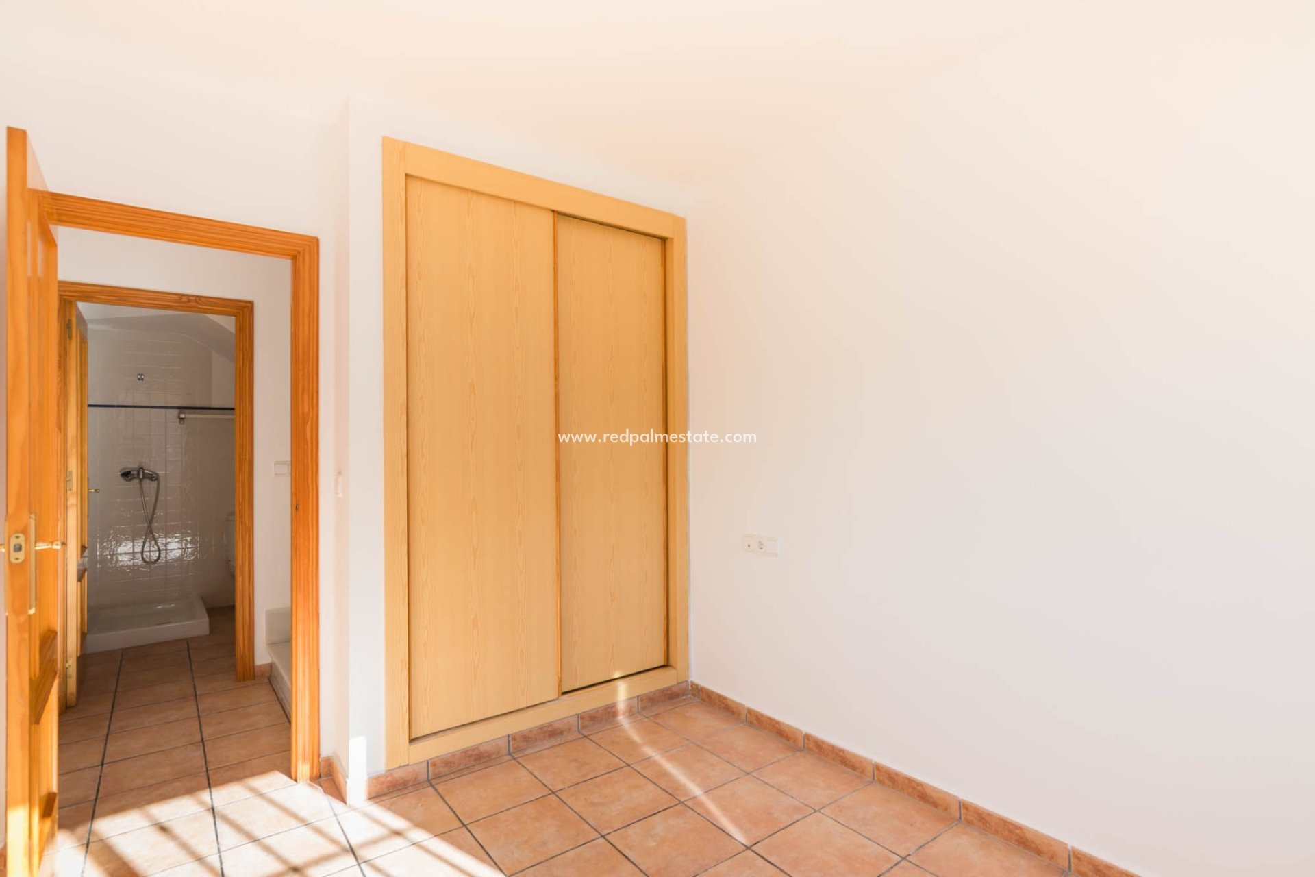 Reventa - Casa Adosada -
Los Alczares - Los Alcazares