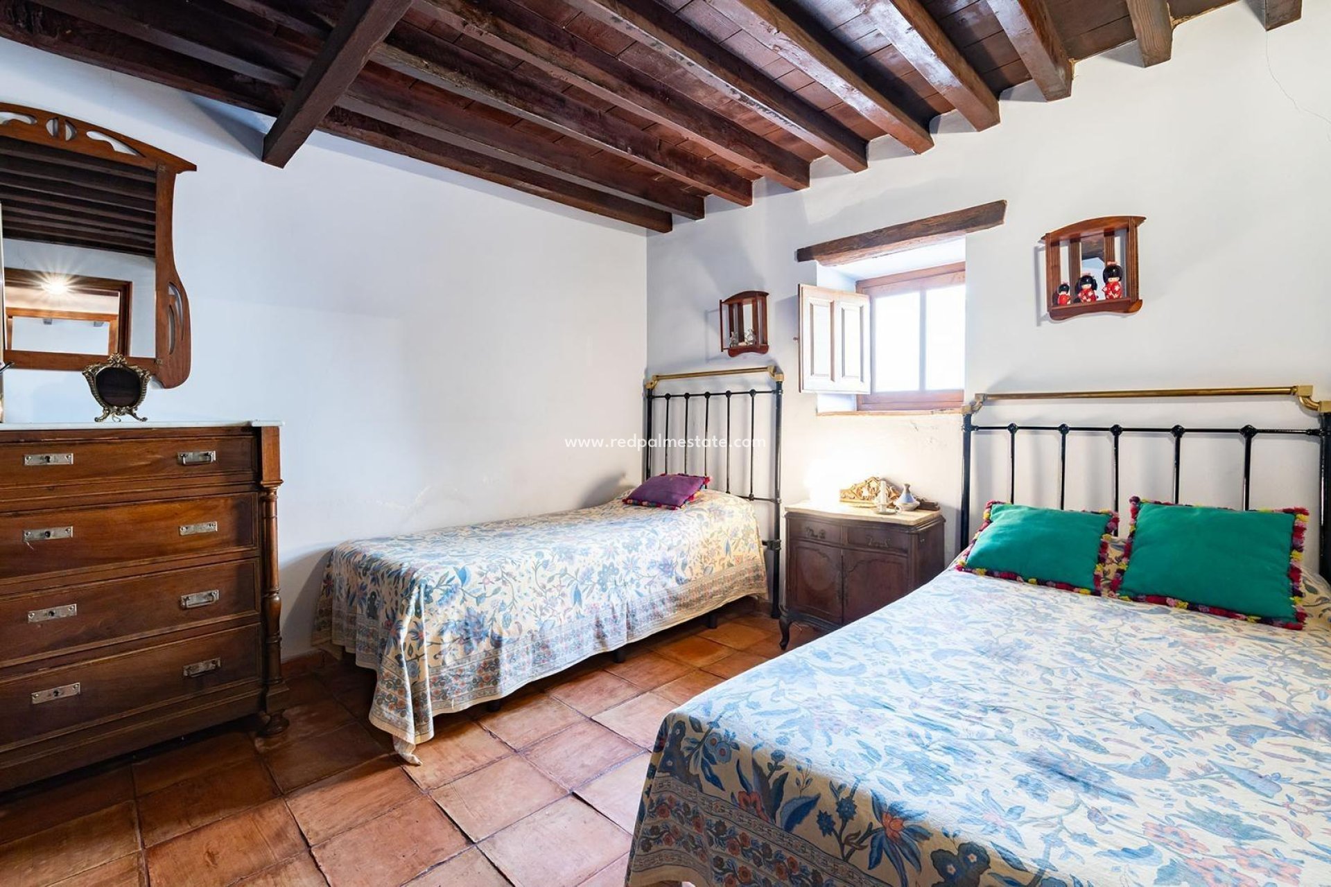 Reventa - Casa Adosada -
Los Martinez Del Puerto - Los Martínez Del Puerto