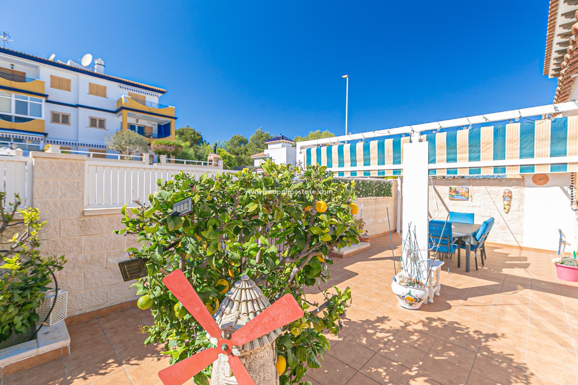 Reventa - Casa Adosada -
Mil Palmeras - Riomar