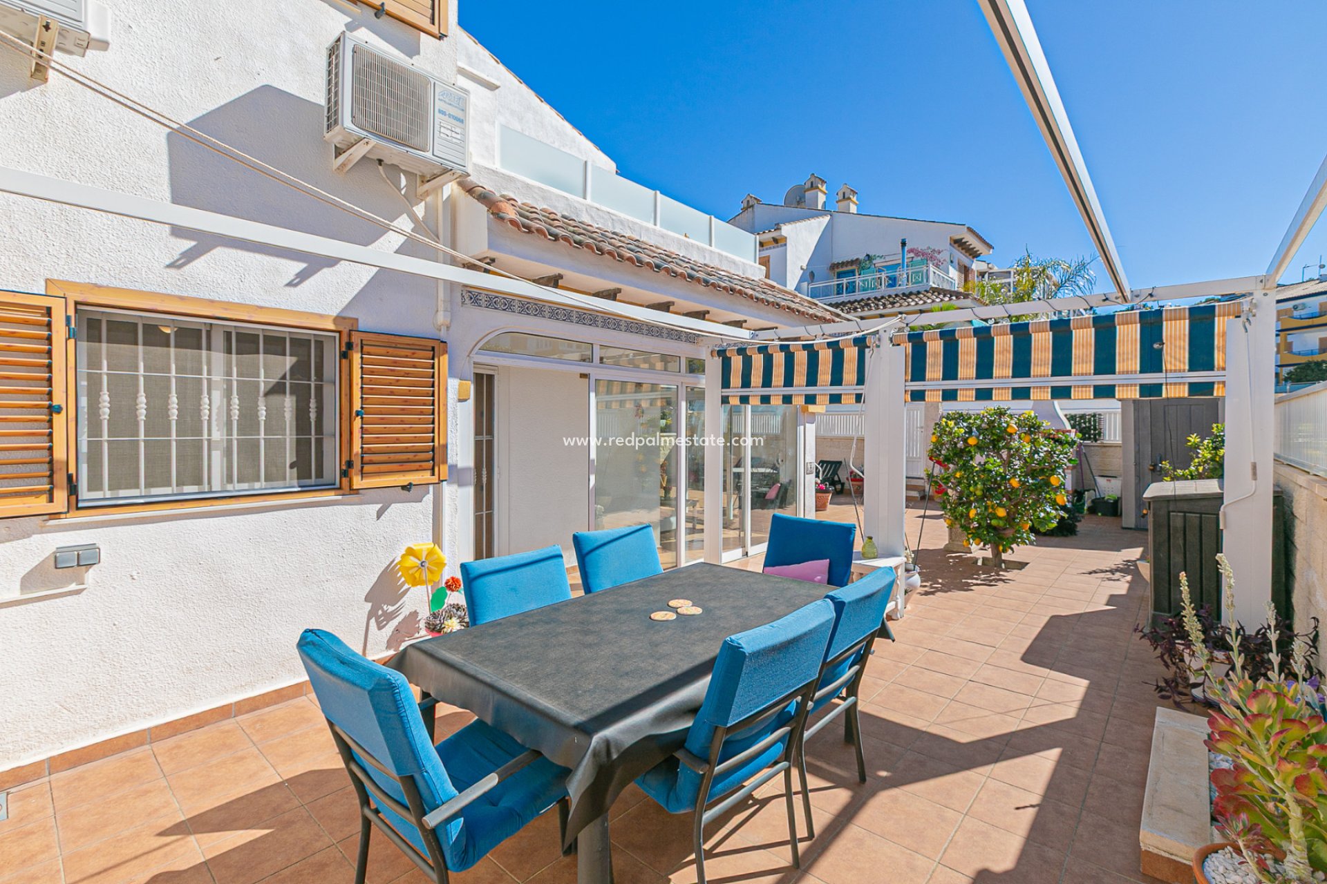 Reventa - Casa Adosada -
Mil Palmeras - Riomar