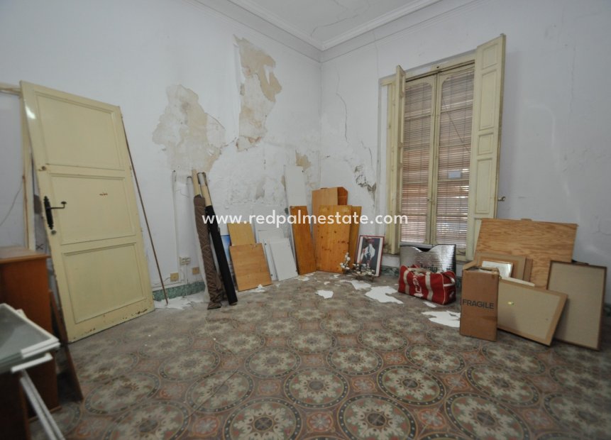 Reventa - Casa Adosada -
Monóvar/Monóver - Inland