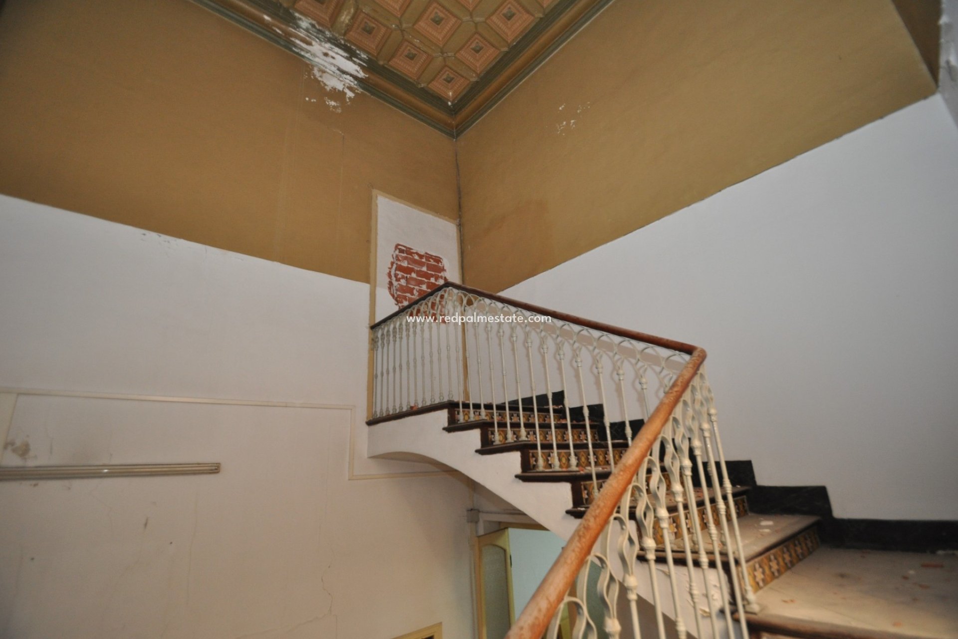 Reventa - Casa Adosada -
Monóvar/Monóver - Inland