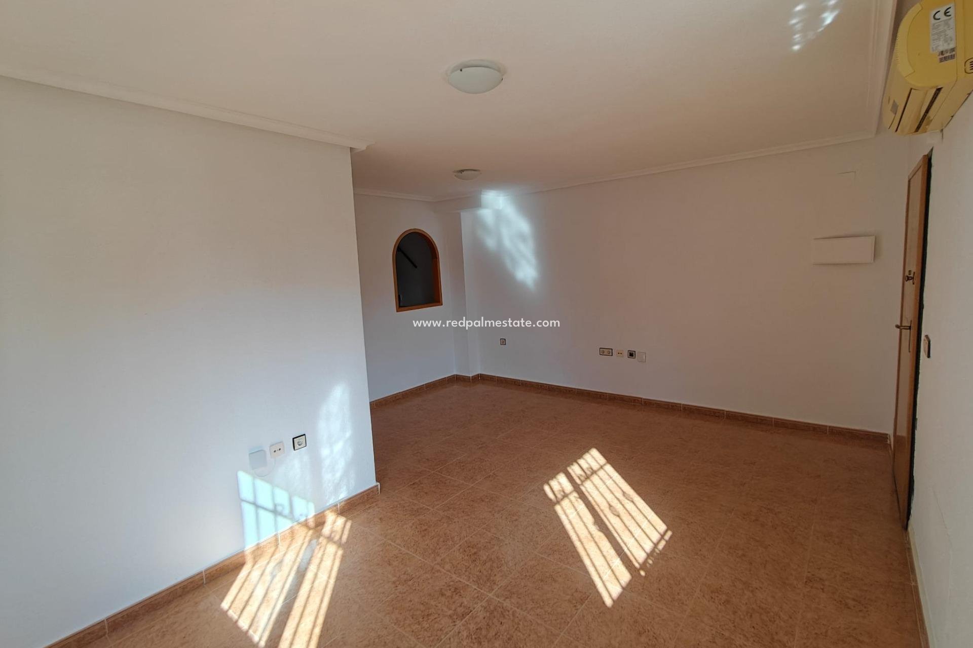 Reventa - Casa Adosada -
Montesinos - Costa Blanca Sur