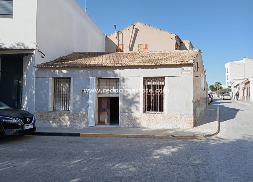 Reventa - Casa Adosada -
Montesinos - Los Montesinos