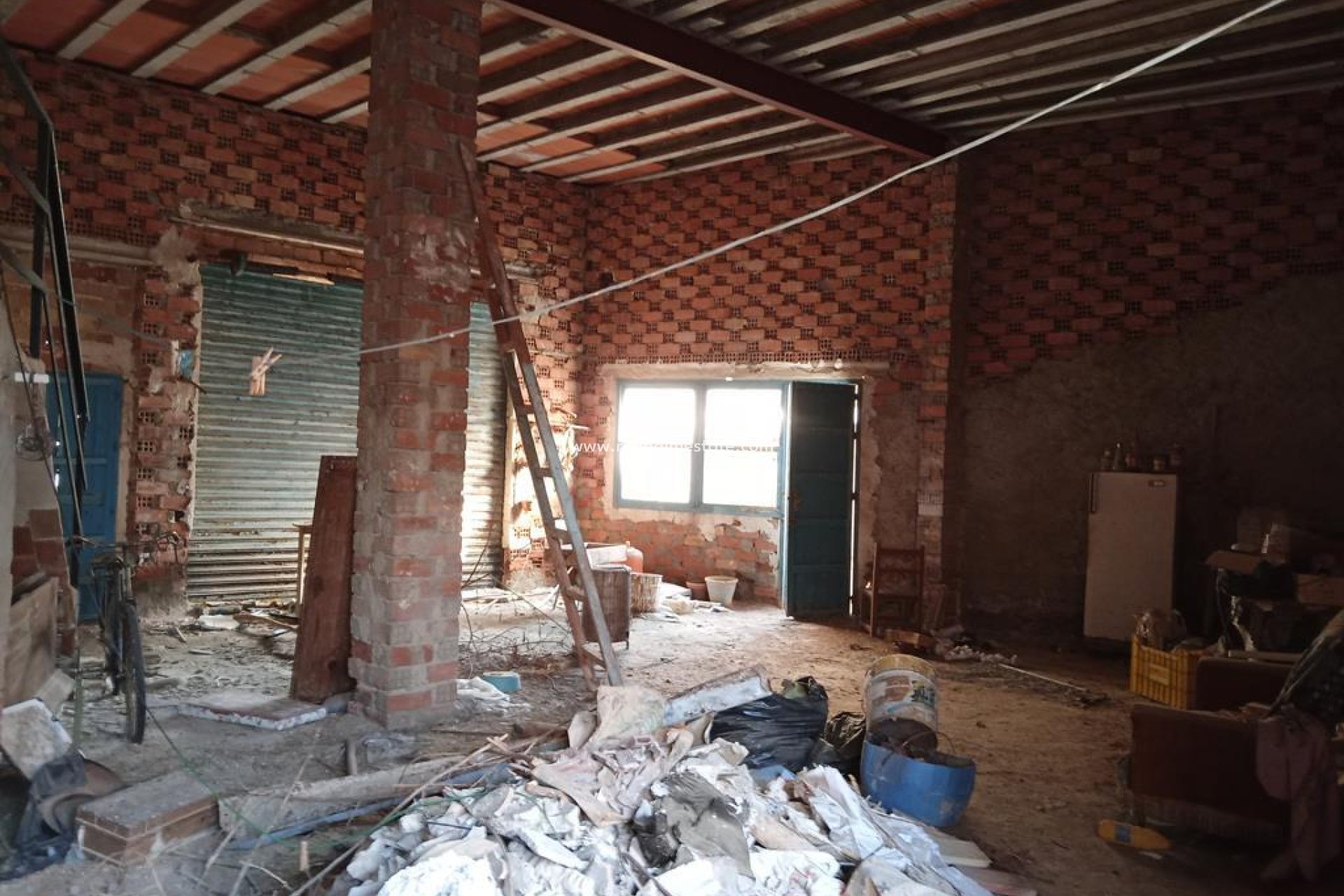 Reventa - Casa Adosada -
Montesinos - Los Montesinos
