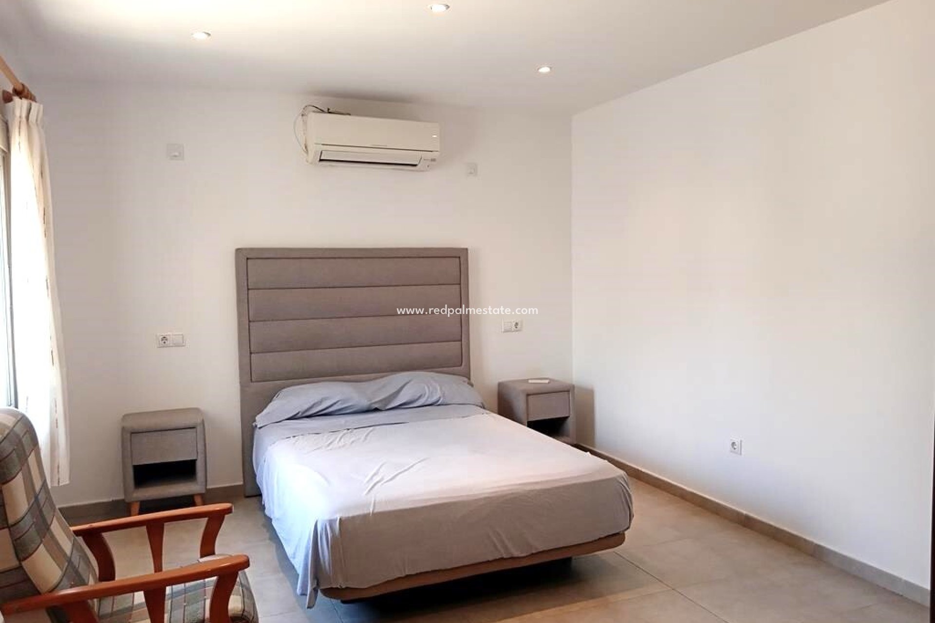 Reventa - Casa Adosada -
Montesinos - PUEBLO CENTRO