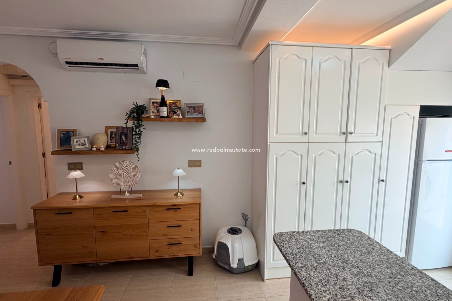 Reventa - Casa Adosada -
Montesinos - Urbanizacion montesol