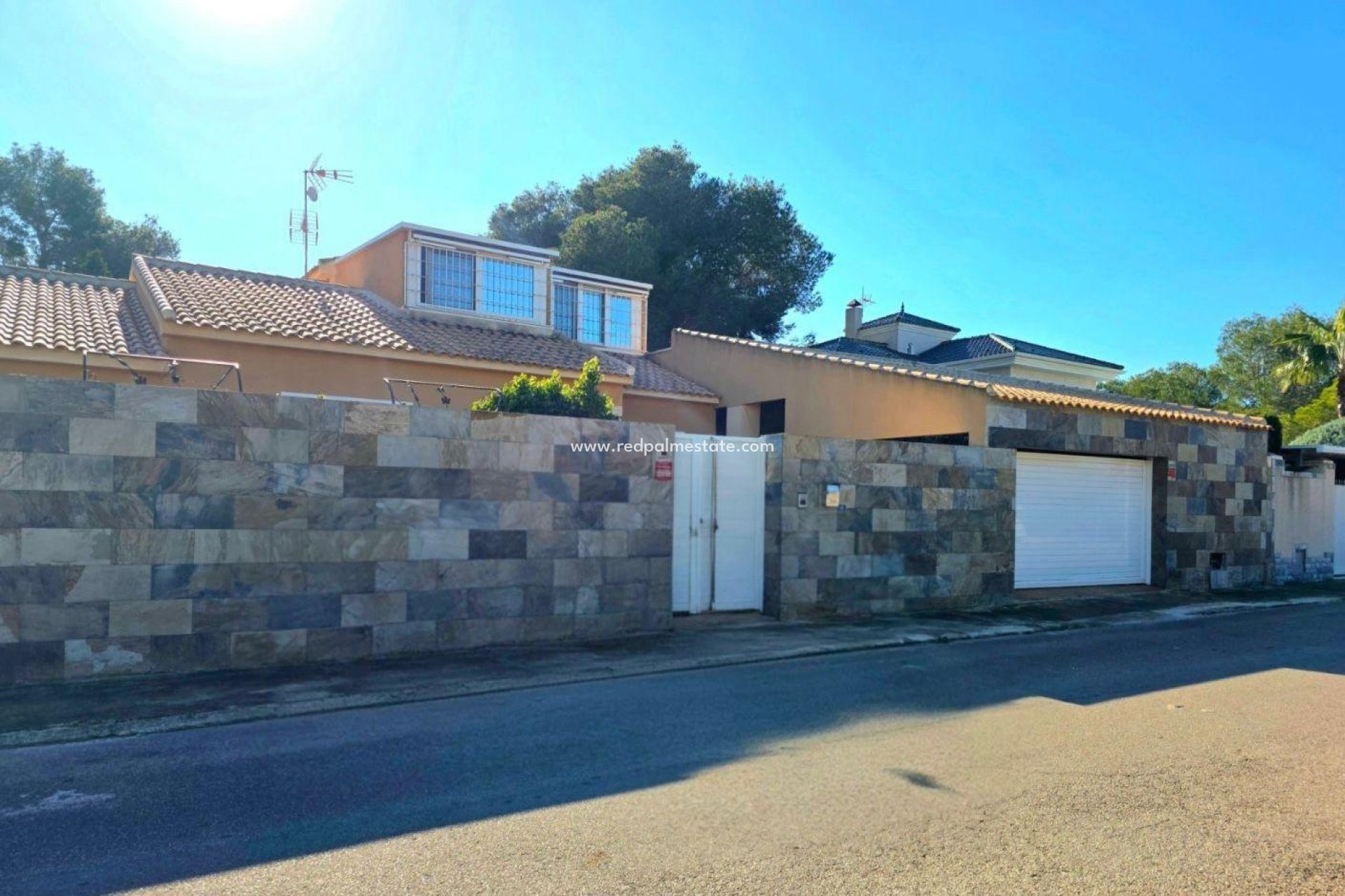 Reventa - Casa Adosada -
Orihuela Costa - Altos de Campoamor
