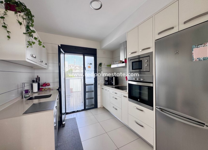 Reventa - Casa Adosada -
Orihuela Costa - Cabo Roig