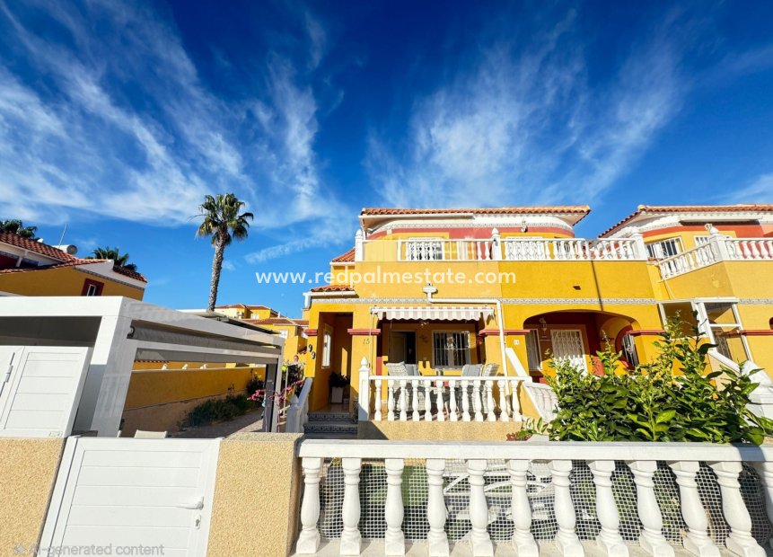 Reventa - Casa Adosada -
Orihuela Costa - Cabo Roig