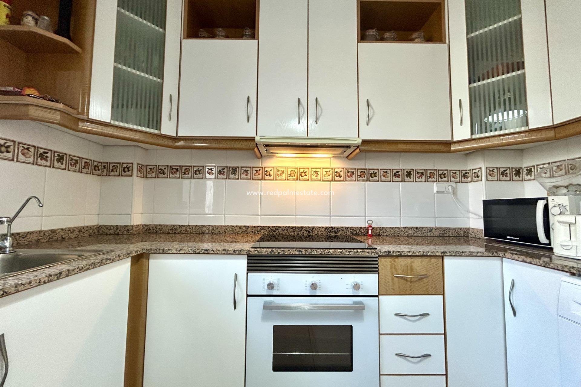 Reventa - Casa Adosada -
Orihuela Costa - Cabo Roig