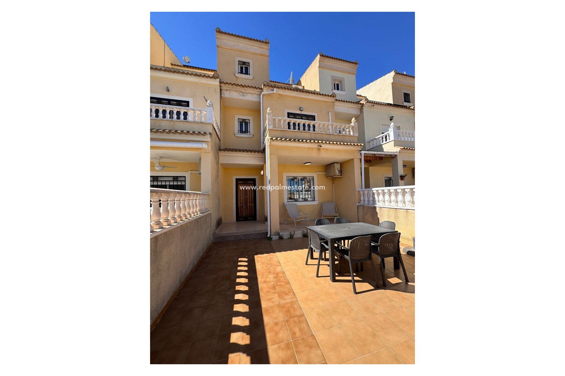 Reventa - Casa Adosada -
Orihuela Costa - Campoamor