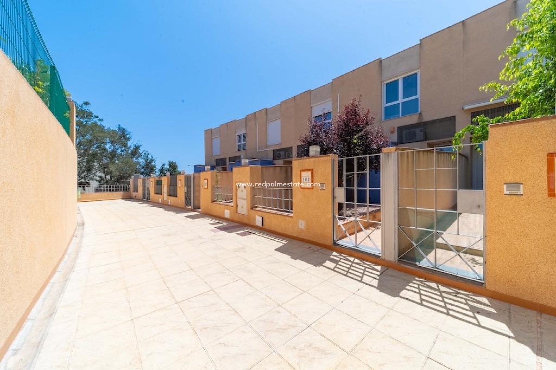 Reventa - Casa Adosada -
Orihuela Costa - Campoamor