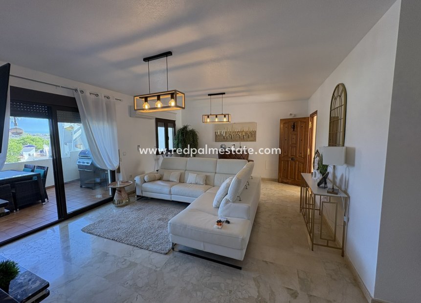 Reventa - Casa Adosada -
Orihuela Costa - Costa Blanca