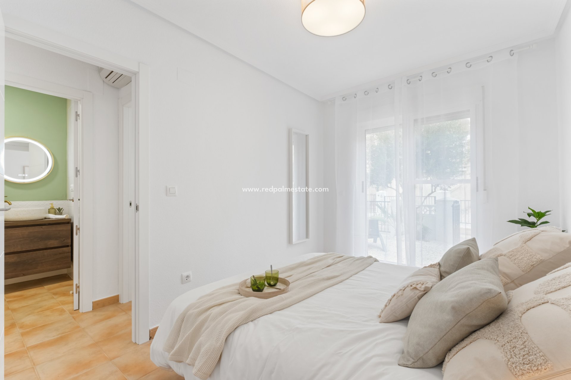 Reventa - Casa Adosada -
Orihuela Costa - Costa Blanca