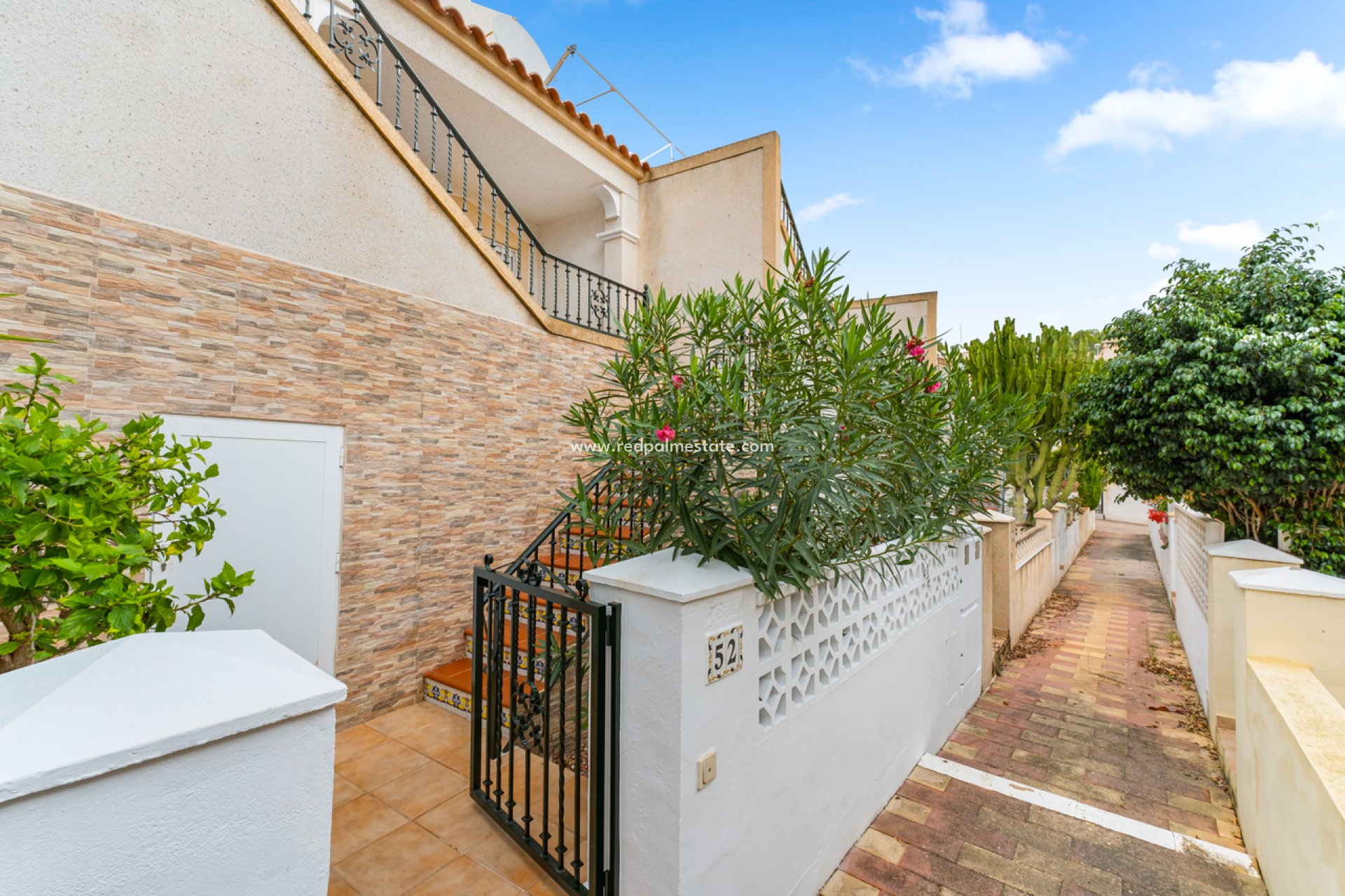 Reventa - Casa Adosada -
Orihuela Costa - Costa Blanca