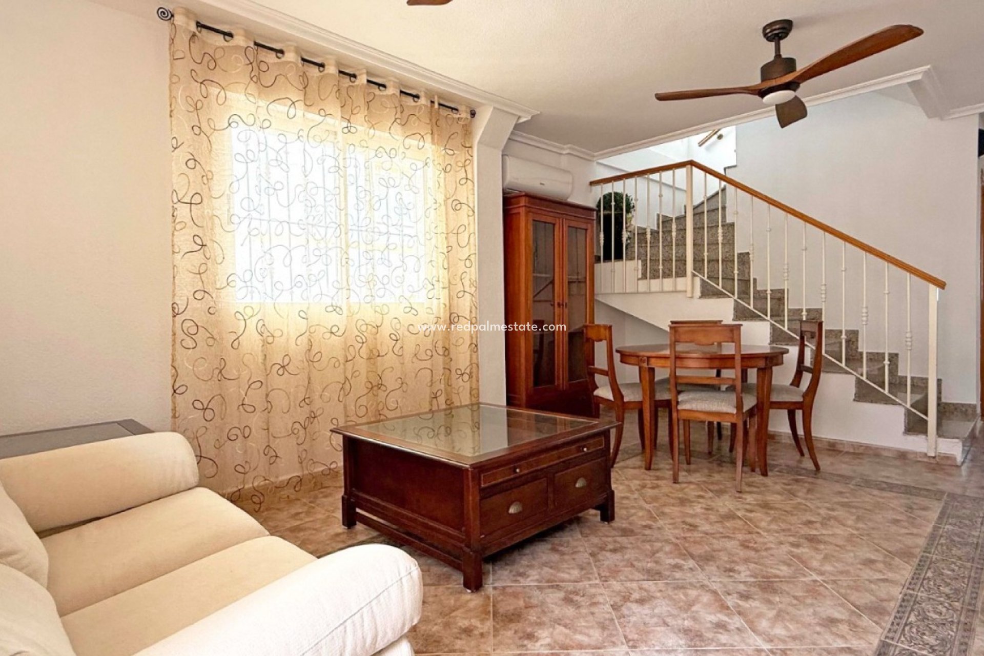 Reventa - Casa Adosada -
Orihuela Costa - Costa Blanca