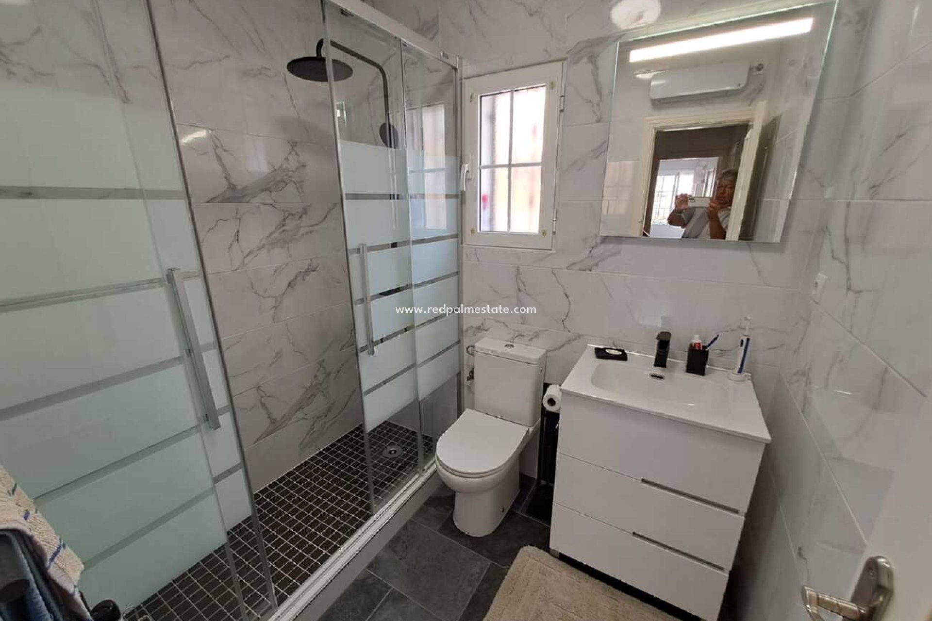 Reventa - Casa Adosada -
Orihuela Costa - Costa Blanca