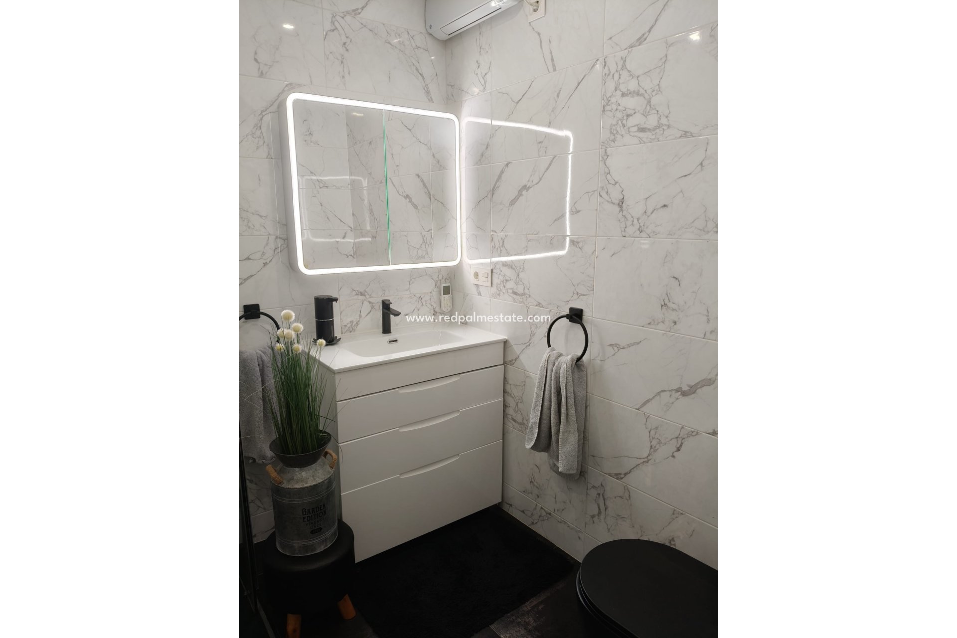 Reventa - Casa Adosada -
Orihuela Costa - Costa Blanca