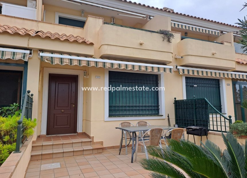 Reventa - Casa Adosada -
Orihuela Costa - Costa Blanca